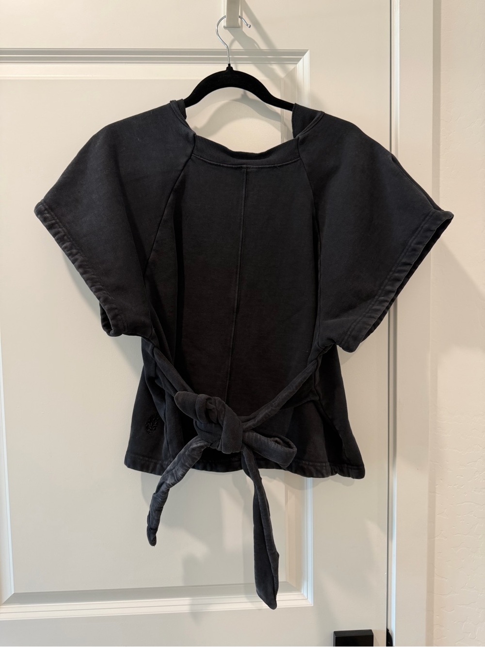 Fp movement by free people Women’s Black Short Sleeve Tie-Waist Sweatshirt Top - Picture 5 of 7